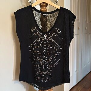 Express oversized metal embellished top